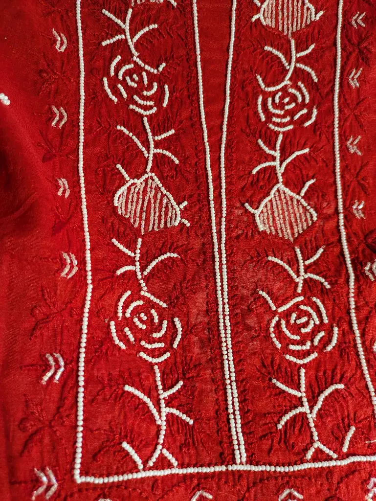 red mul kurta 3.webp