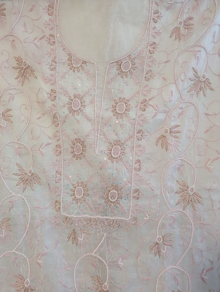 pink moti k 1.webp
