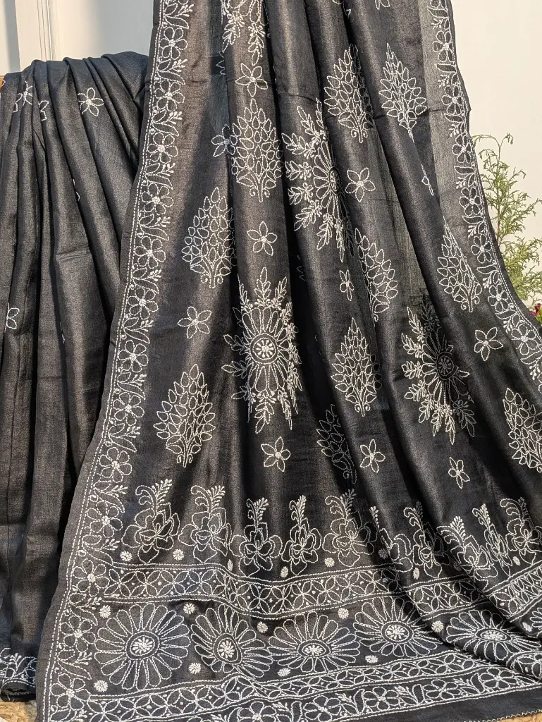 Black silk 2.webp