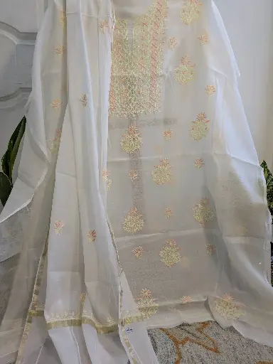 Mul Cotton Chikankari Kurta Set