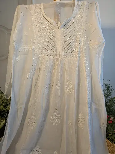 MUL Mukaish worked Chikankari Kurta
